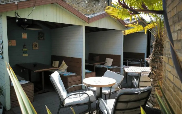 OYO The Kilburn Arms