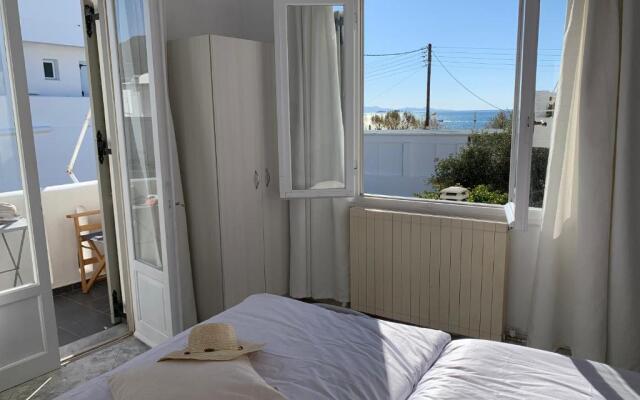 studio apartment Violetta at Livadia beach