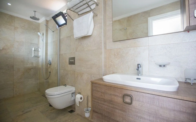 Villa Jilda by Akdenizvillam