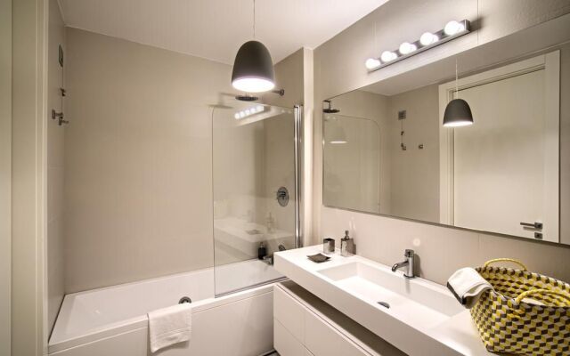 Rome Unique Colosseum Apartments