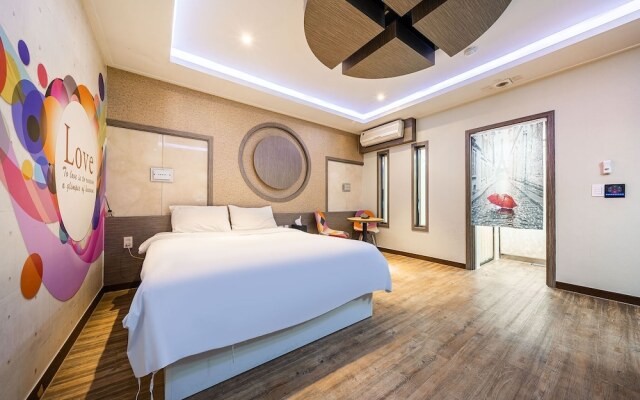 Suwon Rose Hotel