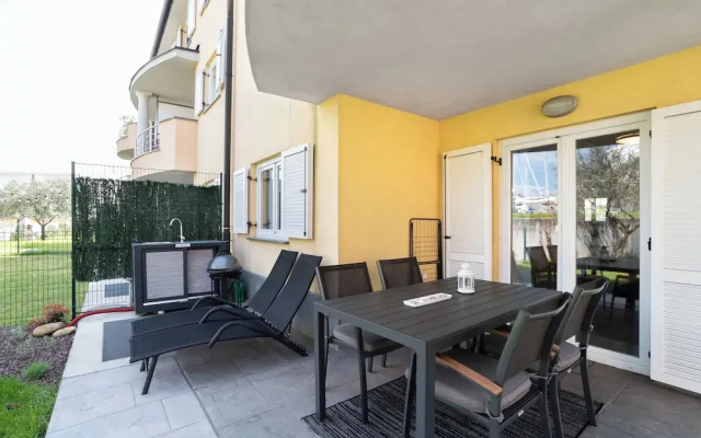 Marina Apartment Ammonite
