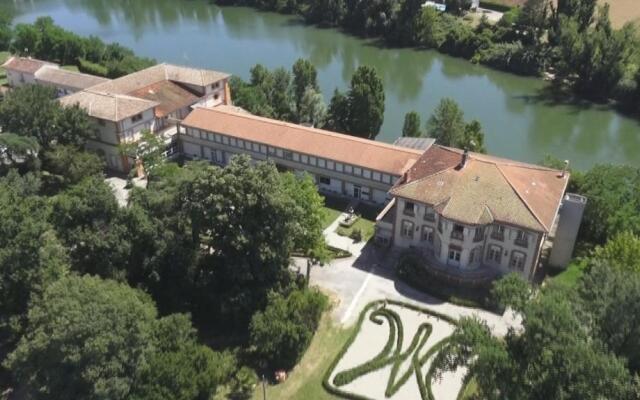 Centre Louis Ormieres