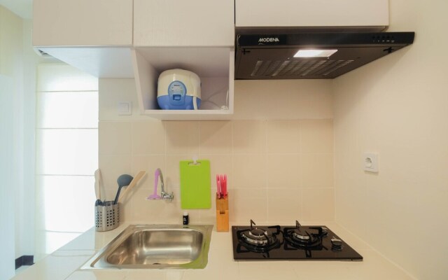 Homey and Comfy Studio Cinere Resort Apartment