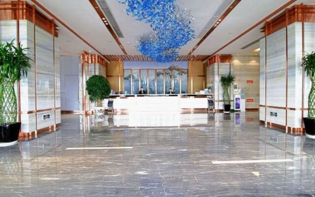 Zhong Rui Hotel