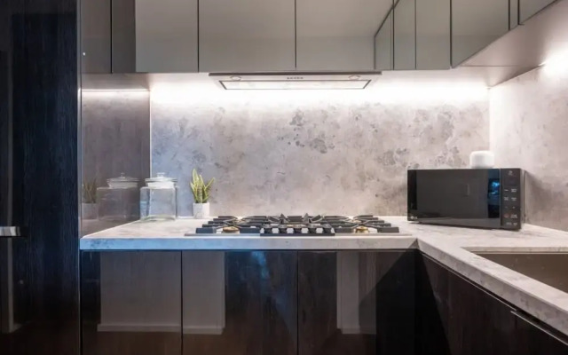 Luxury Melbourne With Albert Park Views