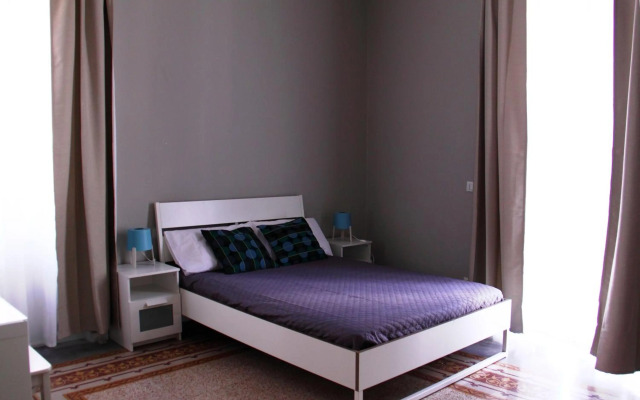 Re Federico Apartment