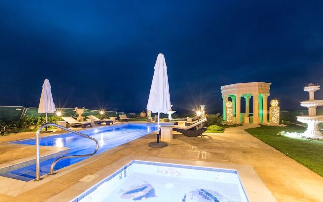 Luxury 5 Bedroom Villa With Private Pool, Paphos Villa 1411