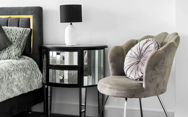 The Rock, Solihull Retreat Birmingham Airport