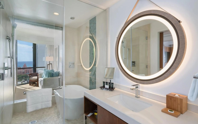 Hyatt Centric Waikiki Beach
