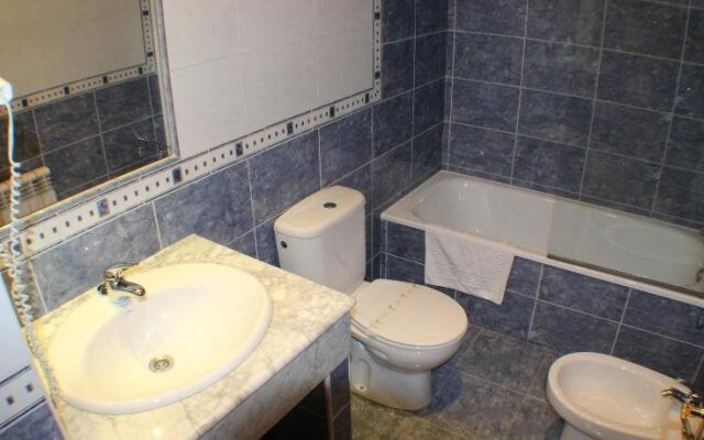 Hotel Restaurante Ribera del Chicu