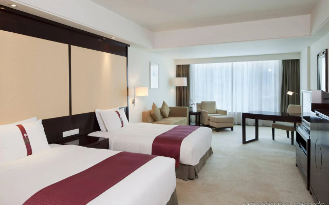 voco Guangzhou Shifu by IHG