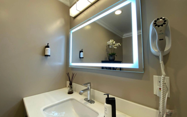 Travelodge by Wyndham Santa Maria