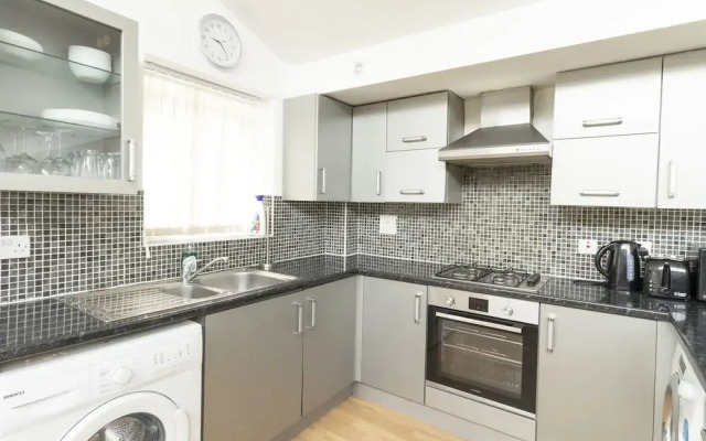 Luxury Holiday Home In Manchester Near The Quays
