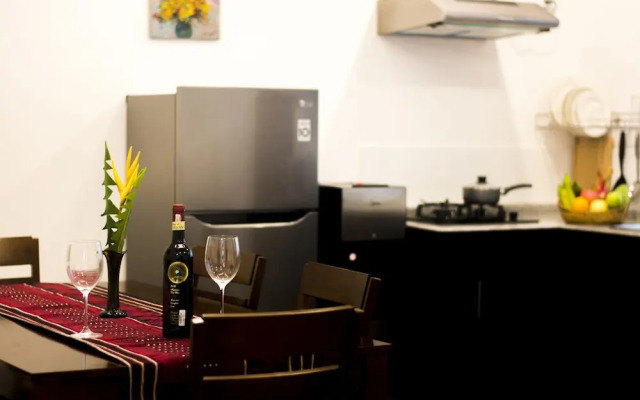 Woodside Inn & Serviced Apartments