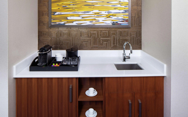 Hilton Rochester Mayo Clinic Area