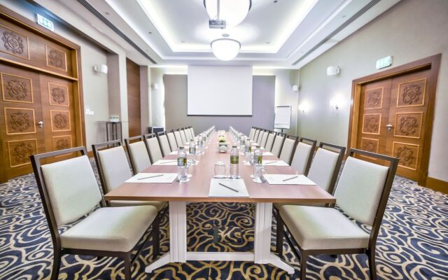 Rixos Bab Al Bahr Hotel - Ultra All Inclusive Resort