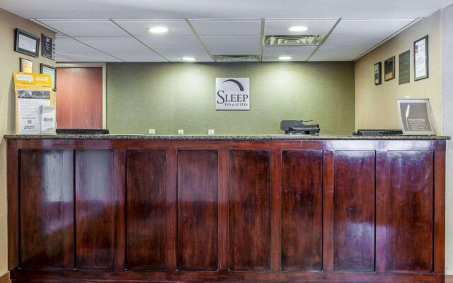 Sleep Inn & Suites Near Joint Base Andrews - Washington Area