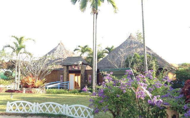 Reewa Waree Resort