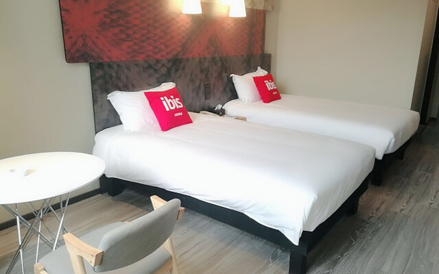 Ibis Xuzhou East Huaihai Road Hotel