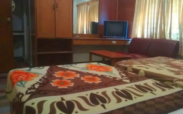 Krishna Tourist Home