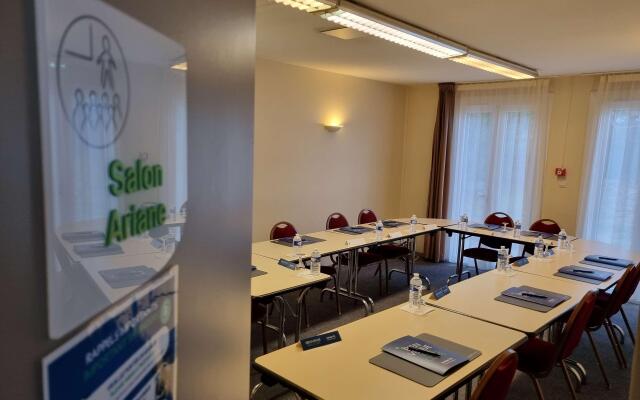 Hotel Campanile Toulouse - Blagnac Aéroport