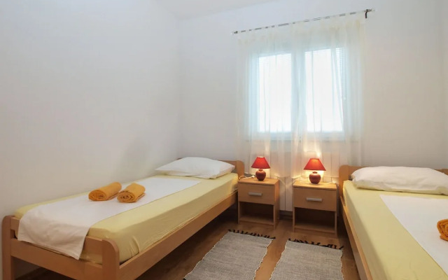 Apartment Mirsad 1282