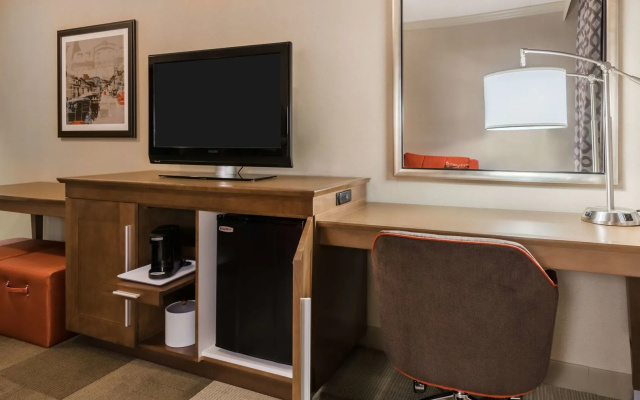Hampton Inn Coventry - Warwick Area
