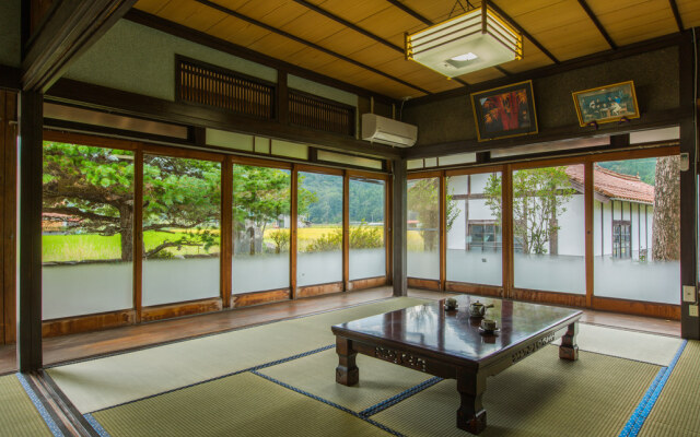 Gono no Ie Aki Takada