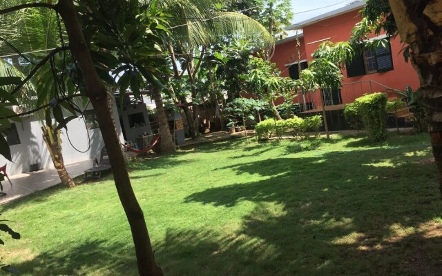 Monteiro Paradise Guest House