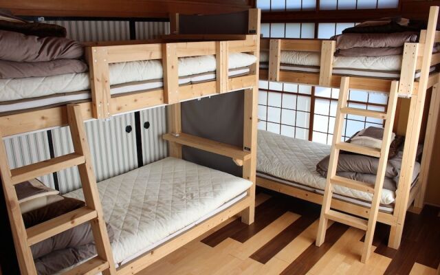 Shiogama Guesthouse Minatomaru - Hostel