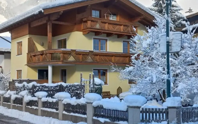 Spacious Apartment in Grossarl With Garden