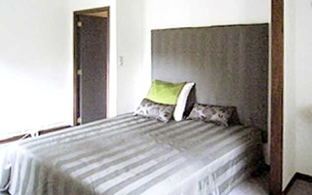 House With 5 Bedrooms in Comblain-au-pont, With Enclosed Garden and Wi - фото 2