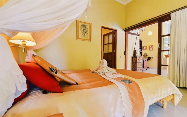 Villa Pelabuhan – Guest Rooms – Banjar