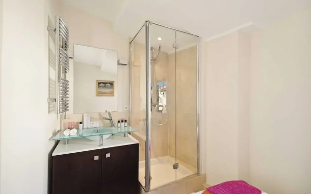 Charming Apartment - 1br- Saint-tropez