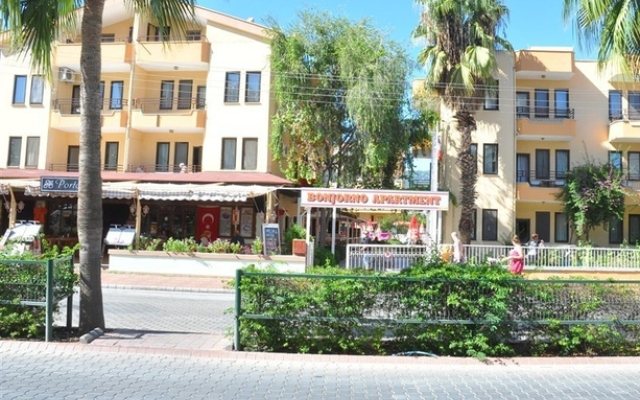 Beach Garden Apartments