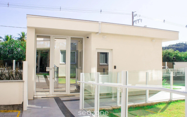 Apto moderno com piscina e churrasqueira CRR201