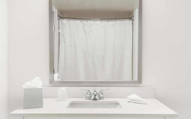 Four Points by Sheraton Columbus-Polaris