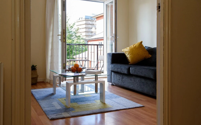 Karah Suites - Harescombe House
