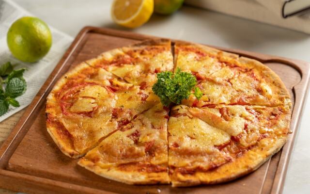 Holiday Inn Fuyang, an IHG Hotel