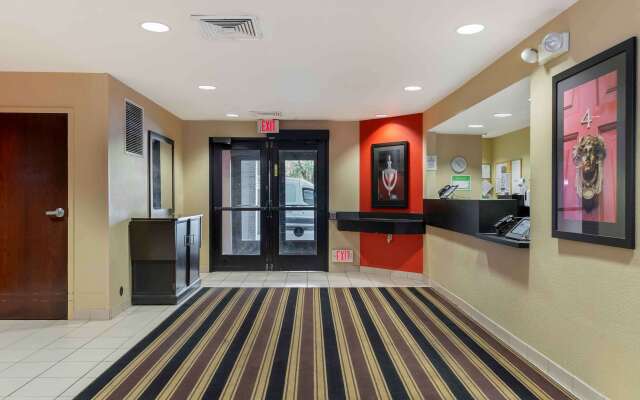 Extended Stay America Suites Detroit Metropolitan Airport