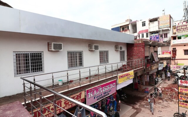 OYO 15355 Govind Guest House