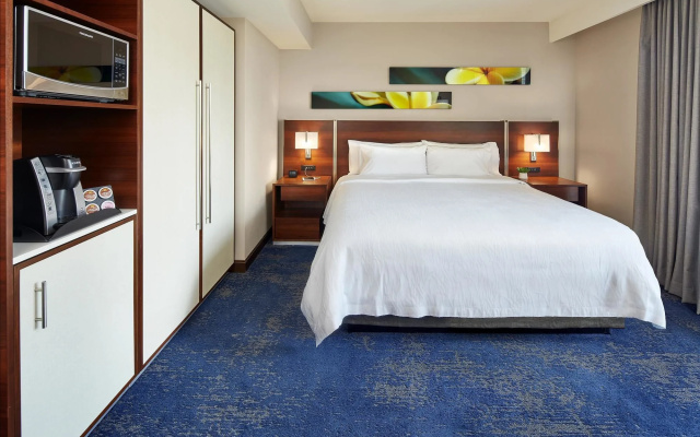 Hilton Garden Inn Waikiki Beach