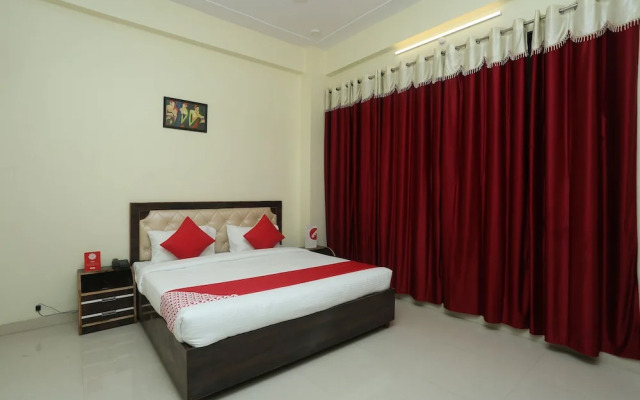 Sr Blessings By OYO Rooms