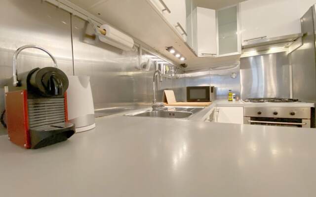 Le Rousseau - Cosy & Clean