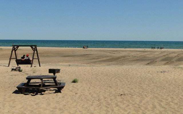 Oscoda Lakeside Hotel