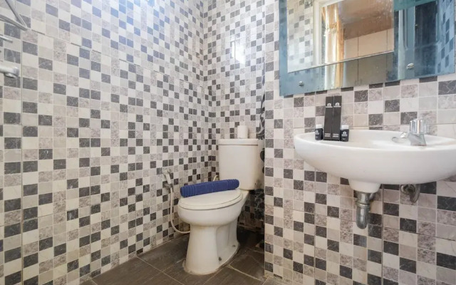 Comfy Studio Room Apartment at Kebagusan City