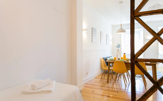 ALTIDO New&Trendy 2-bed flat w/seaview in Lapa