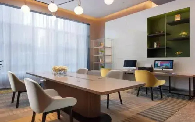 Hampton by Hilton Wuhan Sixin Guobo