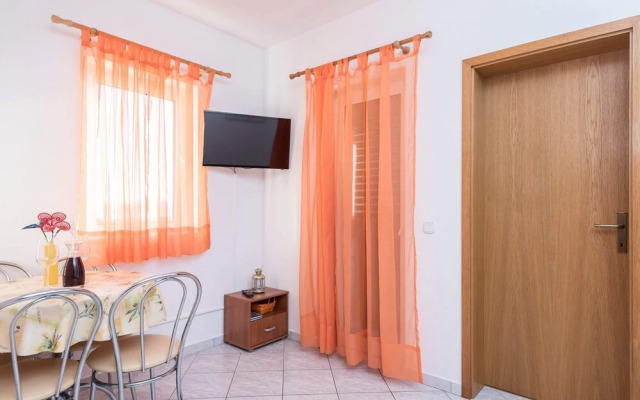 Ivo - 400 m From sea - A4